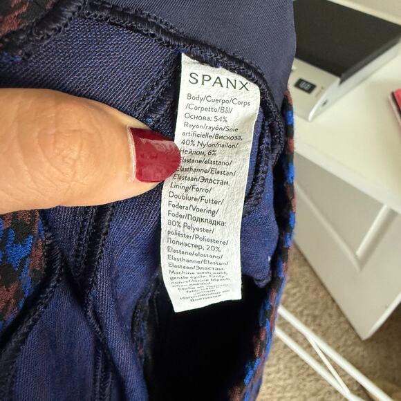 SPANX Womens Flare Houndstooth Jacquard Pants 1X Tall Blue Perfect Fit Citycore - Picture 6 of 9